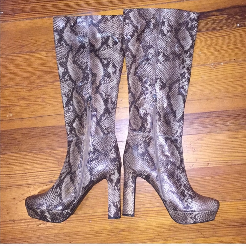 Python Boots